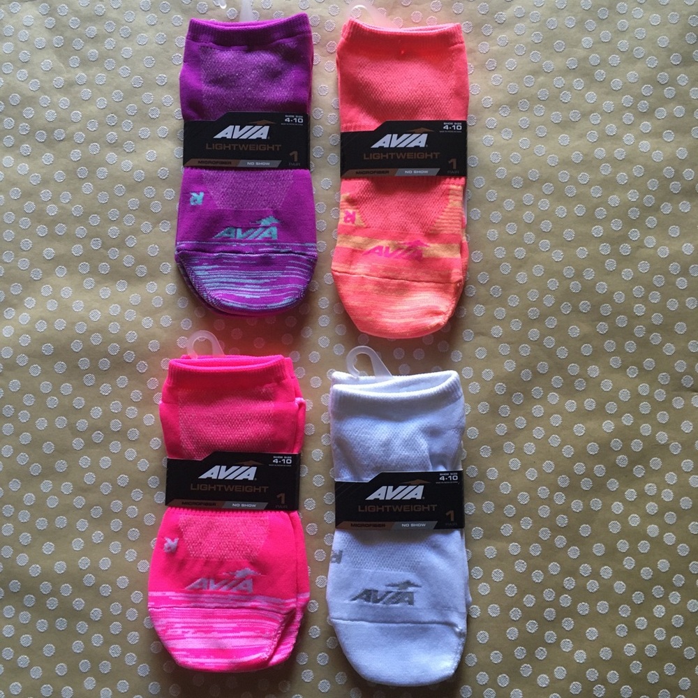 💕💜4 New Pairs Avia Ankle Socks💜💕